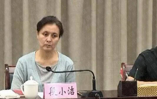 黄宏老婆最新照片,黄宏的演艺生涯